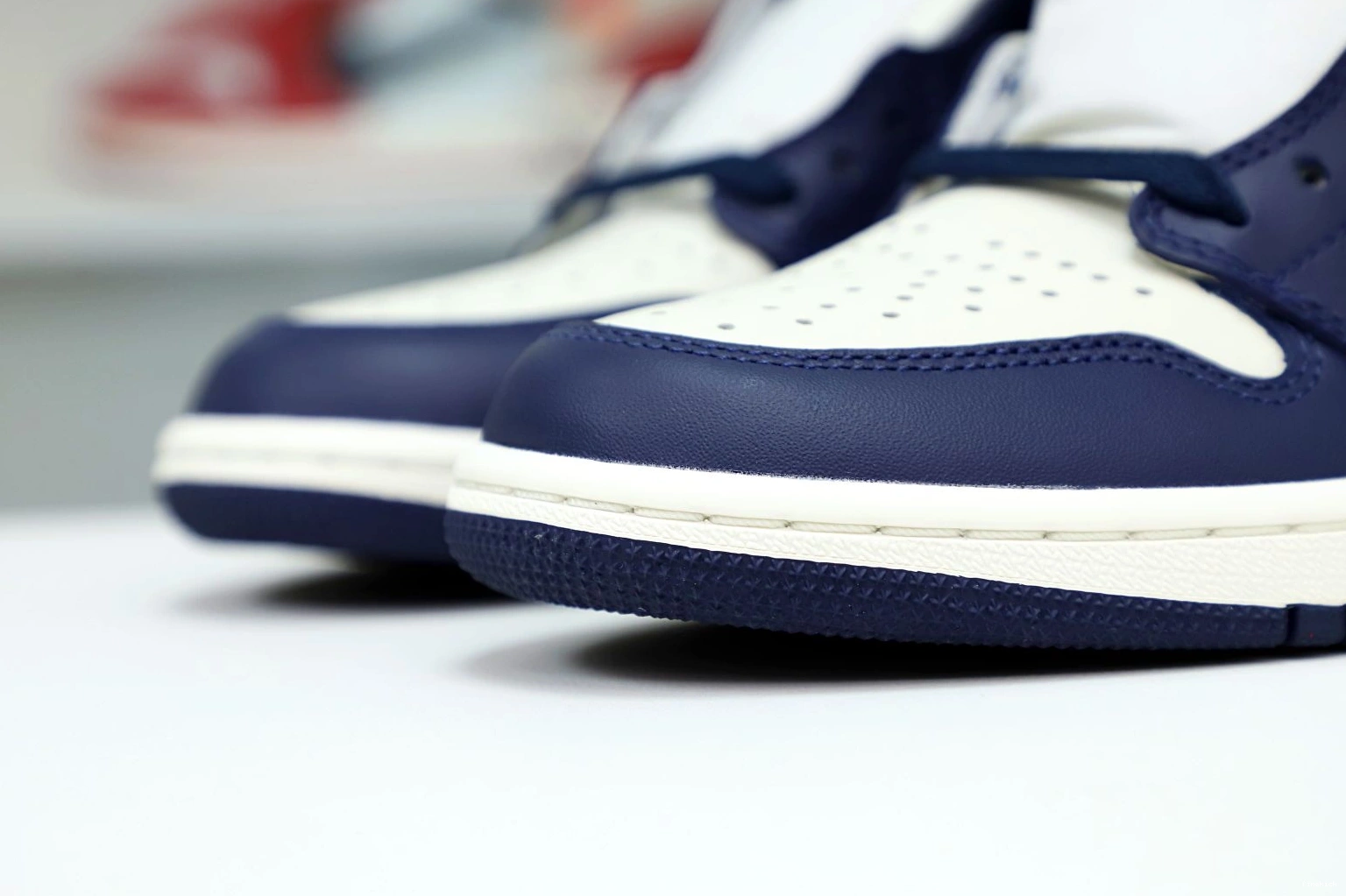 AIR RETRO 'OBSIDIAN' HIGH JORDAN OG 1 0727